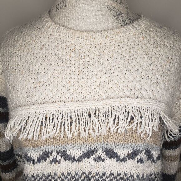 Scandinavian stripe knit sweater - Picture 5 of 6